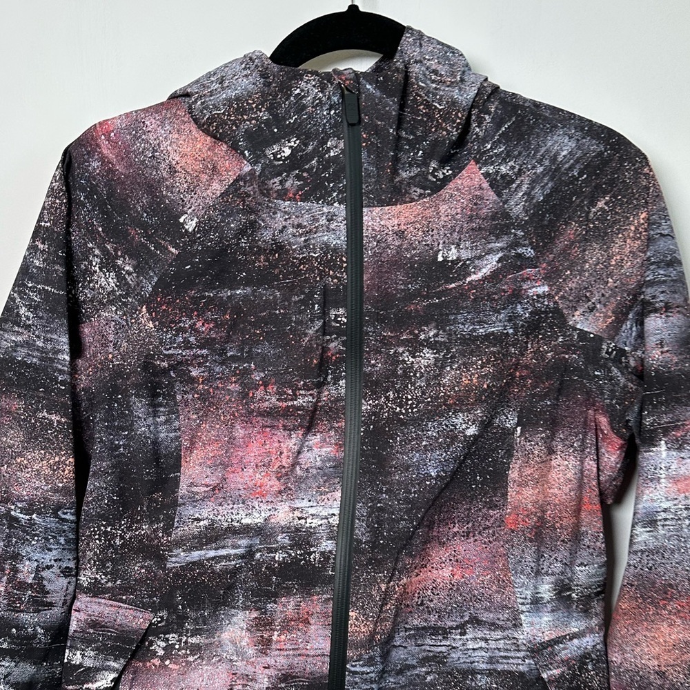 Lululemon The Rain Is Calling Jacket - Waterproof Hooded Jacket - Picture 8 of 12